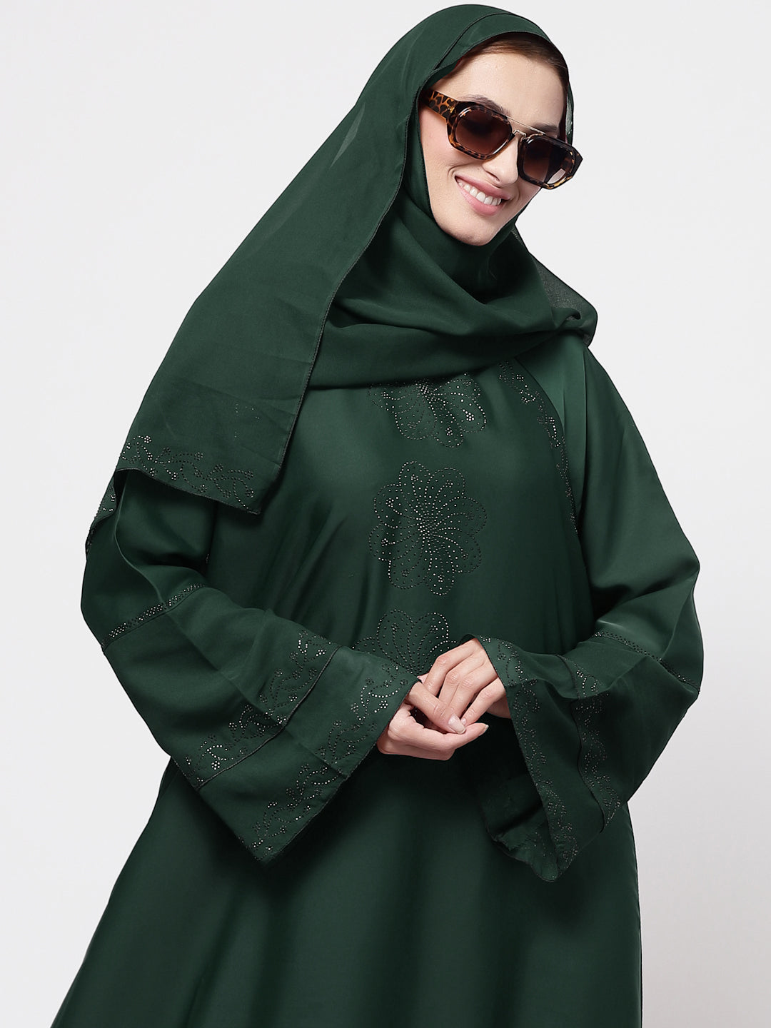 Klotthe Women Green Embellished Burqa With Scarves